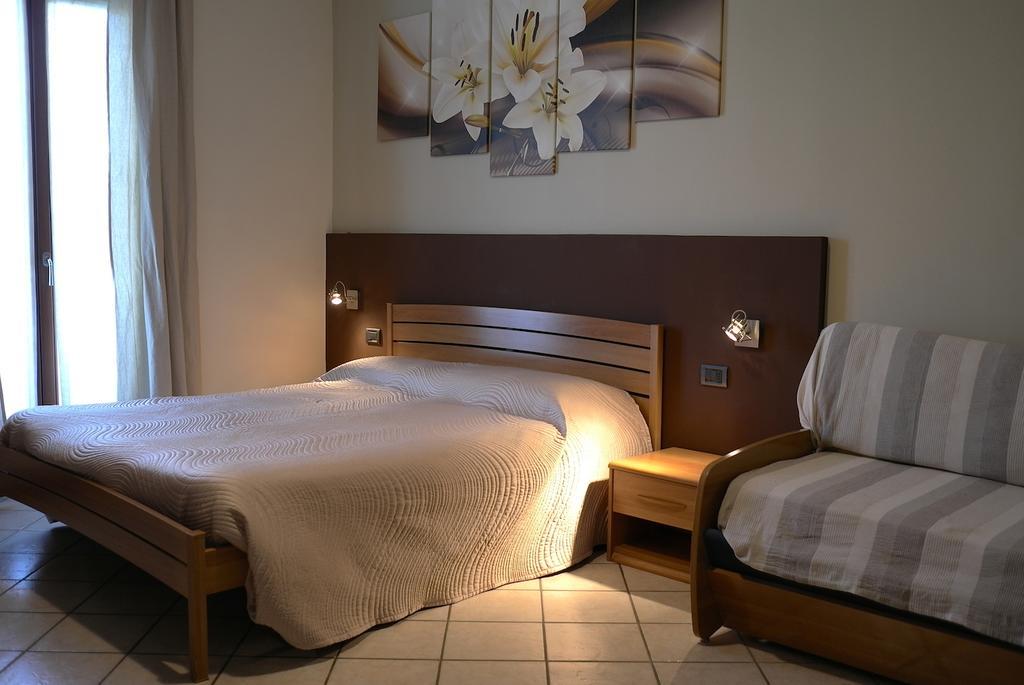 Relais Bb Pacengo Bed & Breakfast ลาซีเซ ภายนอก รูปภาพ